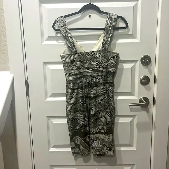 BCBGMaxAzaria Brown and White Safari Printed Dress, Size 2 - Picture 2 of 4